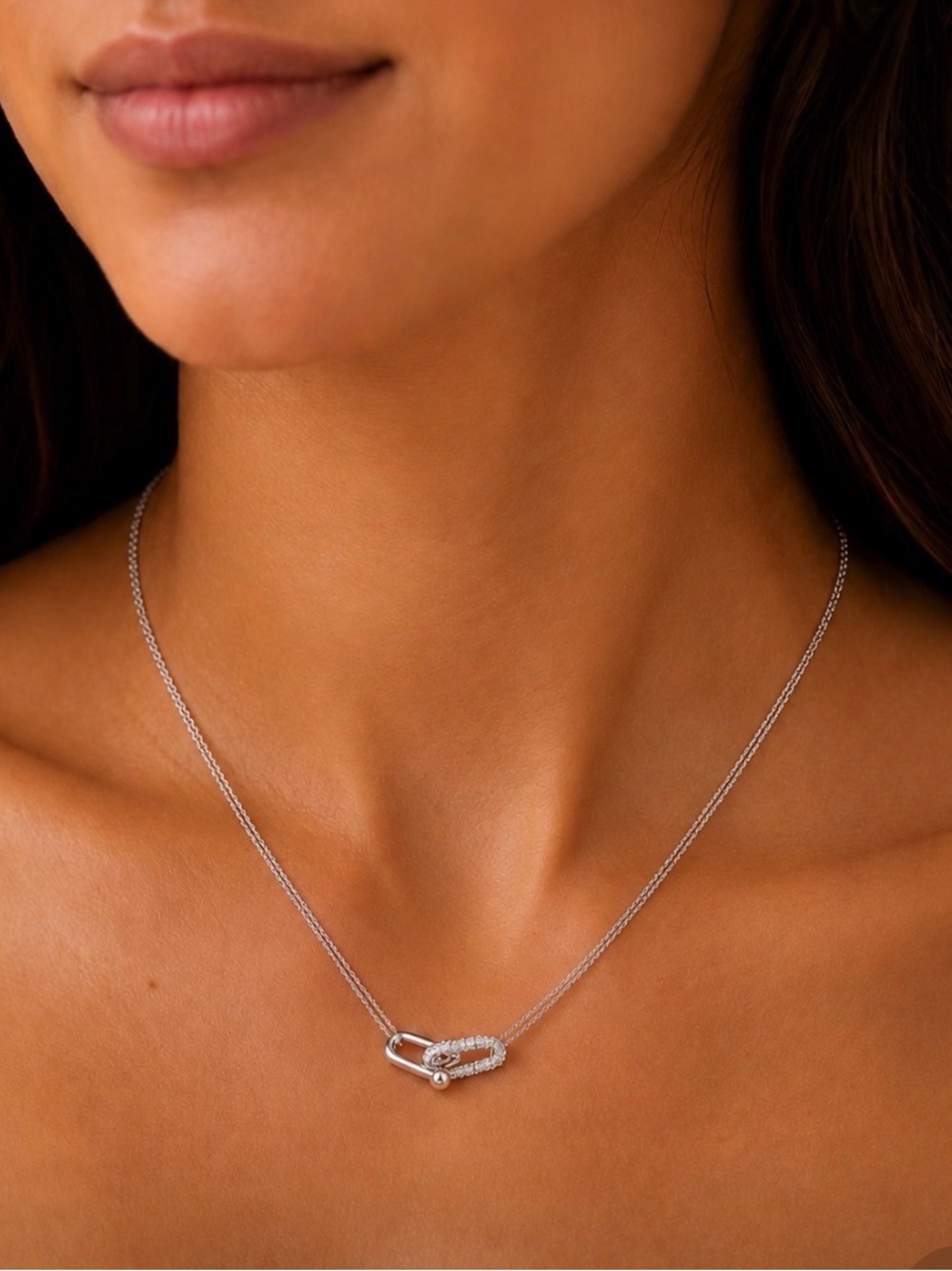 Elegant Silver Necklace